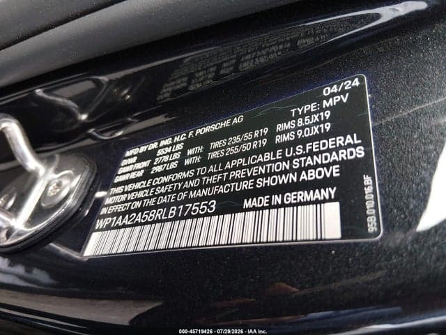 2024 PORSCHE MACAN T 9