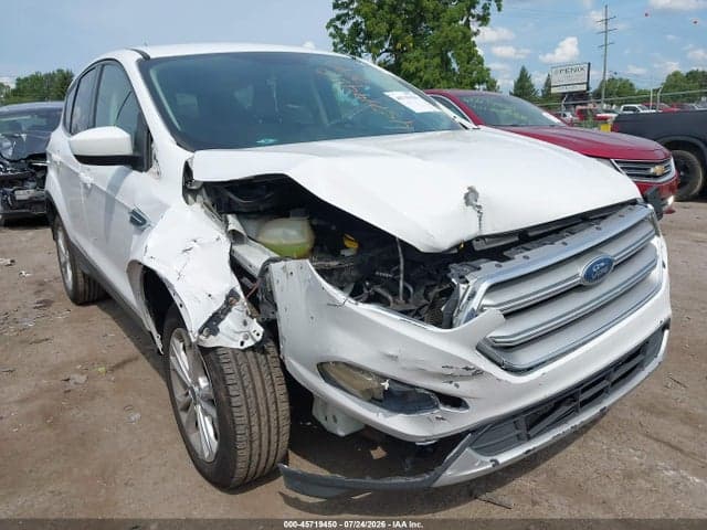 2017 FORD ESCAPE SE 6
