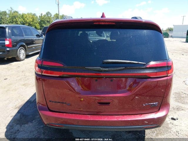 2021 CHRYSLER PACIFICA LIMITED AWD 16