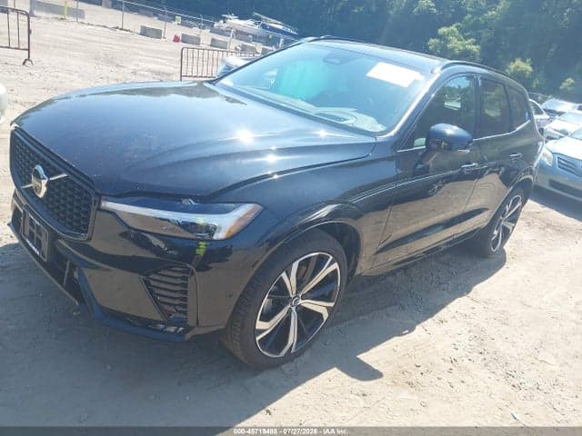 2023 VOLVO XC60 B6 ULTIMATE DARK THEME 2