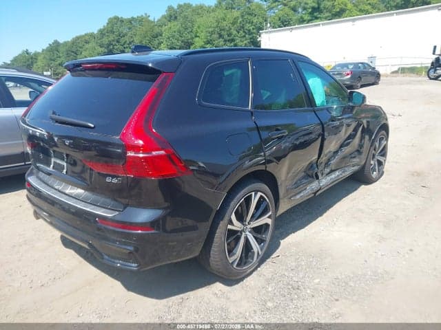 2023 VOLVO XC60 B6 ULTIMATE DARK THEME 4