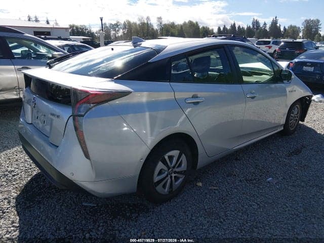 2018 TOYOTA PRIUS TWO 4