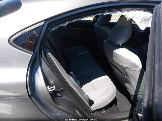 2026 TOYOTA CAMRY SE 8