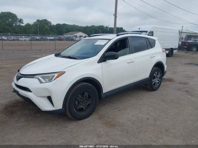 2018 TOYOTA RAV4 LE 2