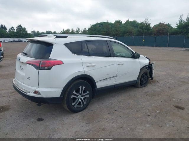 2018 TOYOTA RAV4 LE 4