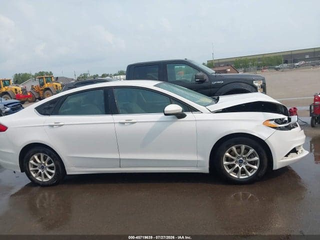 2017 FORD FUSION S 13
