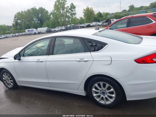 2017 FORD FUSION S 14