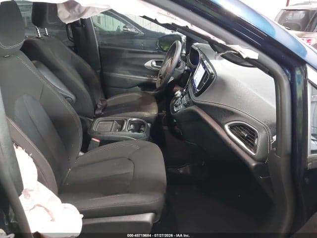 2024 CHRYSLER PACIFICA TOURING 5