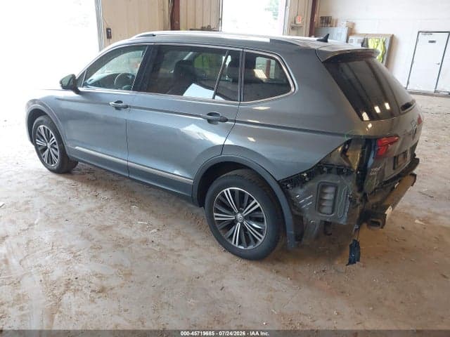 2018 VOLKSWAGEN TIGUAN 2.0T SE/2.0T SEL 3