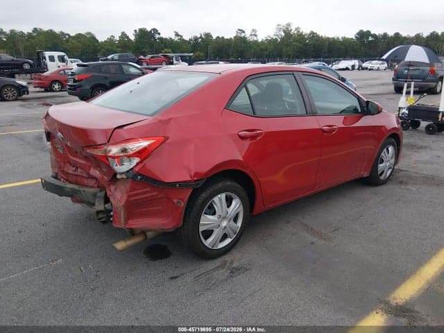 2017 TOYOTA COROLLA LE 4