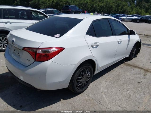 2017 TOYOTA COROLLA LE 4