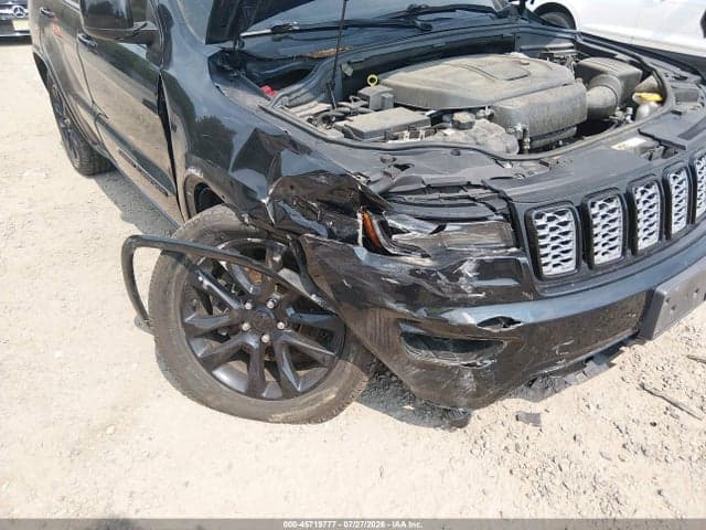 2021 JEEP GRAND CHEROKEE LAREDO X 4X4 6