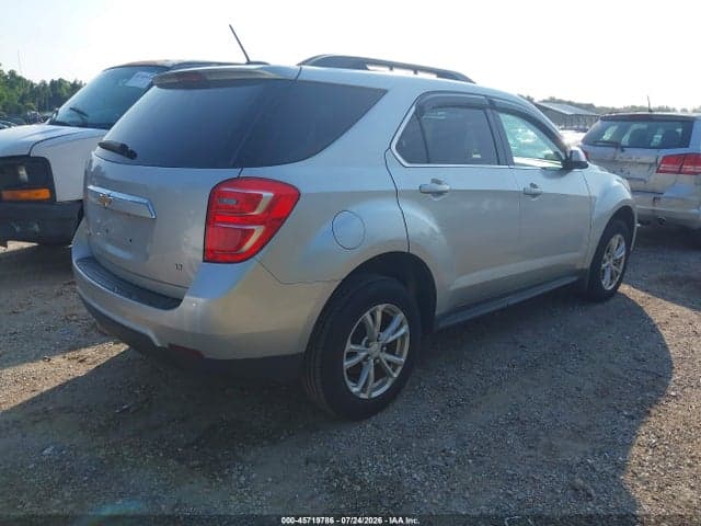 2017 CHEVROLET EQUINOX LT 4