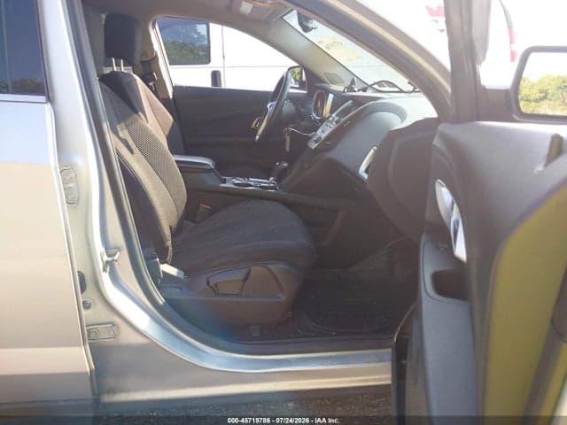 2017 CHEVROLET EQUINOX LT 5