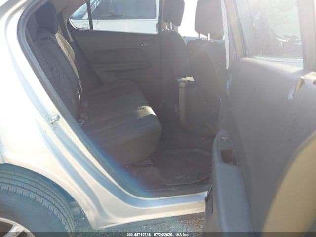 2017 CHEVROLET EQUINOX LT 8
