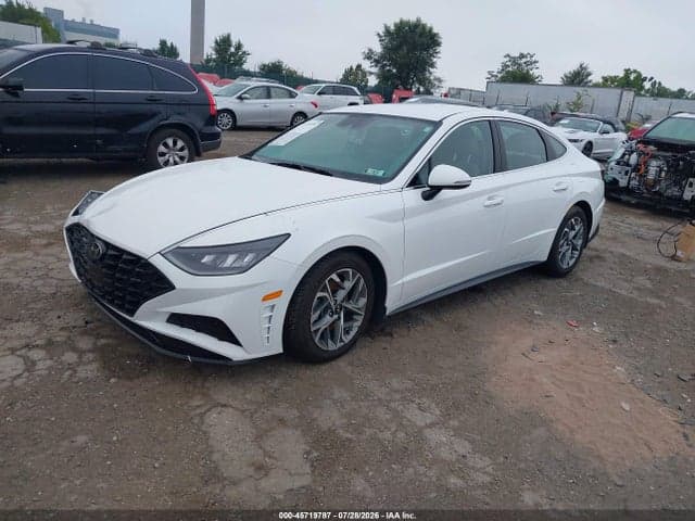 2022 HYUNDAI SONATA SEL 2