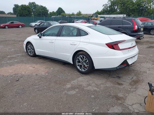 2022 HYUNDAI SONATA SEL 3