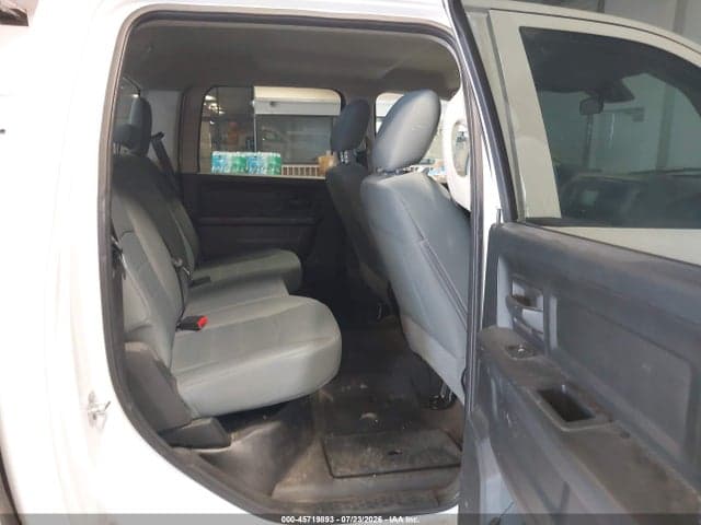 2017 RAM 1500 8