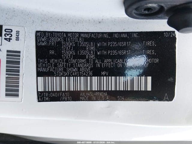 2024 TOYOTA SIENNA LE 9