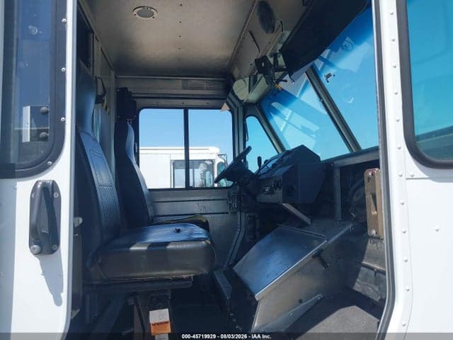 2017 FORD E-350 STRIPPED 5