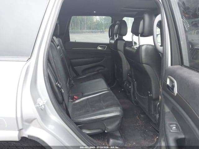 2017 JEEP GRAND CHEROKEE ALTITUDE 8
