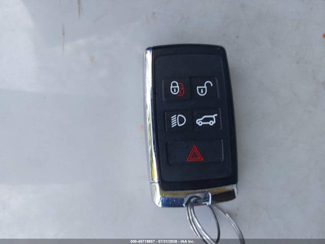 2024 LAND ROVER RANGE ROVER VELAR P250 DYNAMIC SE 11