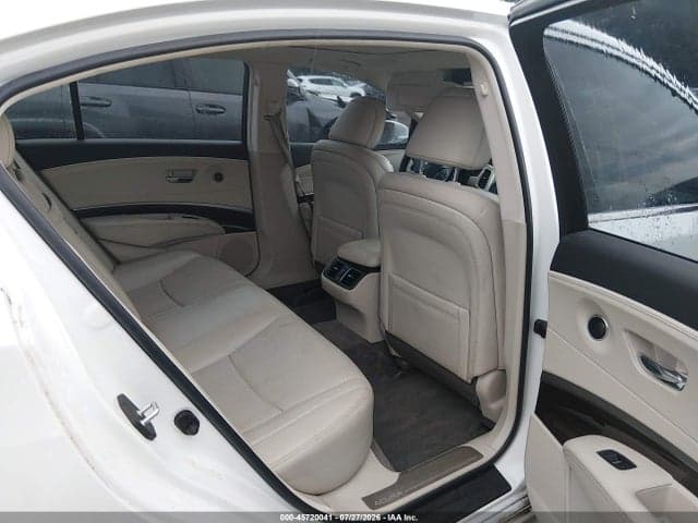2017 ACURA RLX 8