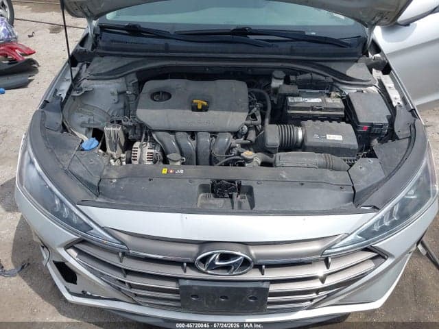 2019 HYUNDAI ELANTRA SE 10