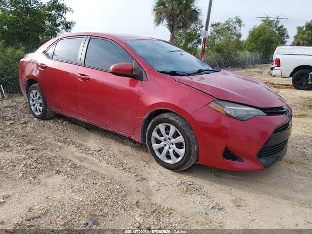 2017 TOYOTA COROLLA LE 1