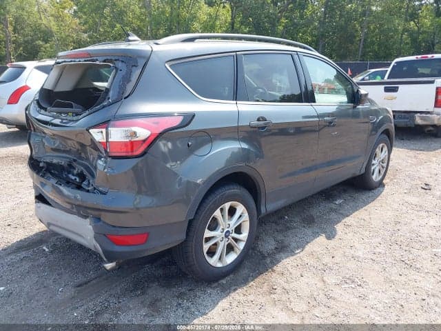 2018 FORD ESCAPE SE 4