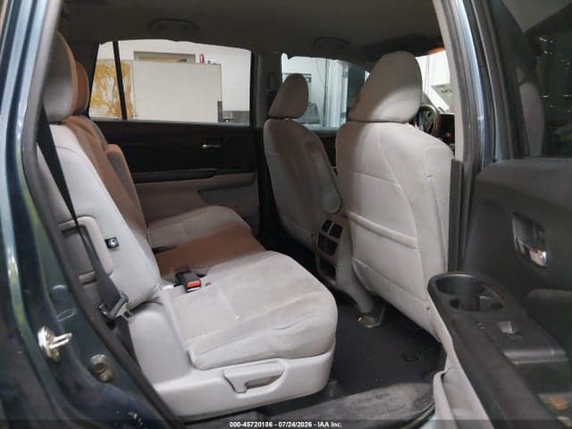 2019 HONDA PILOT LX 8