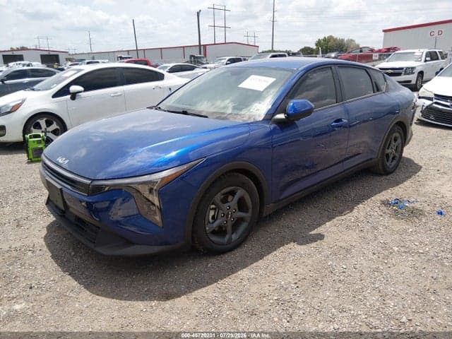 2025 KIA K4 LXS 2
