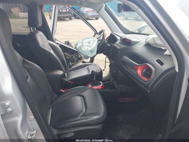 2021 JEEP RENEGADE TRAILHAWK 4X4 5