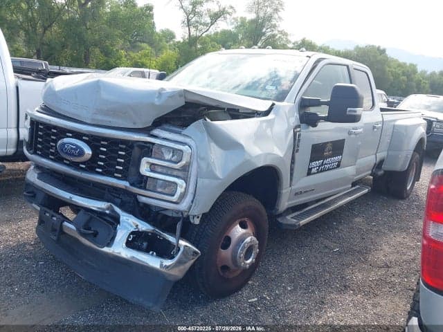 2026 FORD F-350 XLT 2