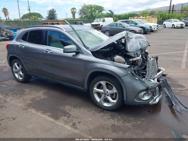 2020 MERCEDES-BENZ GLA 250 18