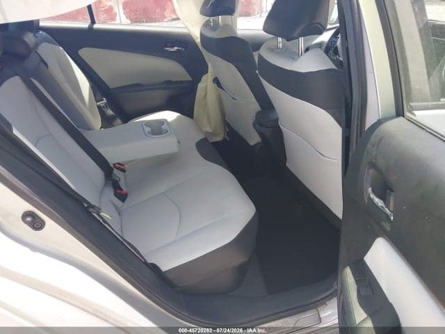 2022 TOYOTA PRIUS LIMITED 8