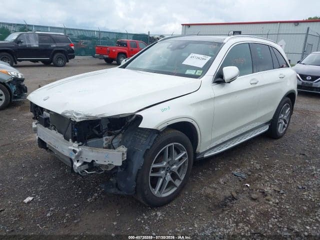 2017 MERCEDES-BENZ GLC 300 4MATIC 2