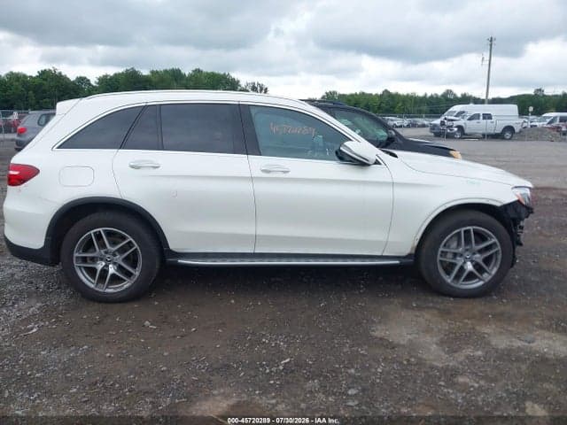 2017 MERCEDES-BENZ GLC 300 4MATIC 13