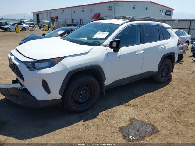 2020 TOYOTA RAV4 LE 2
