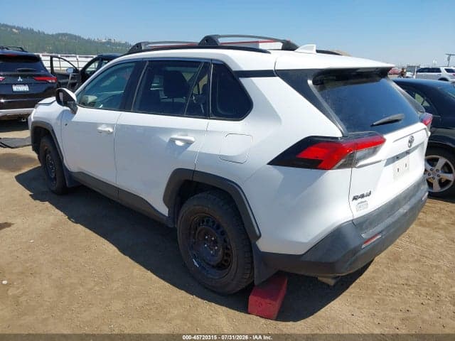 2020 TOYOTA RAV4 LE 3