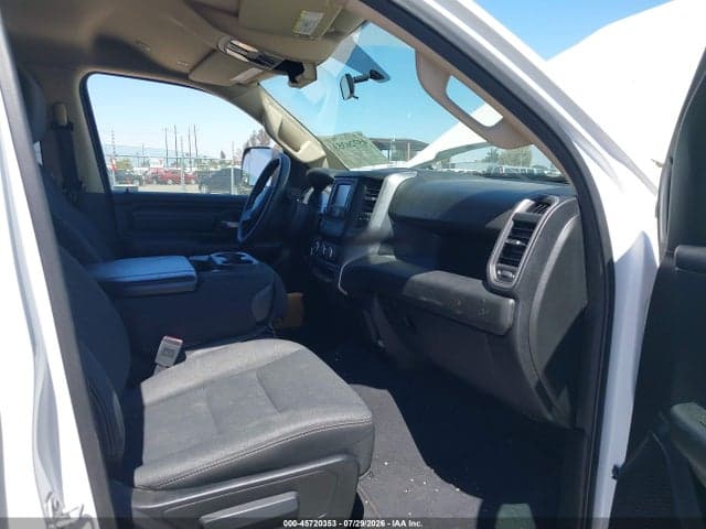 2019 RAM 1500 TRADESMAN 4X4 6'4 BOX 5