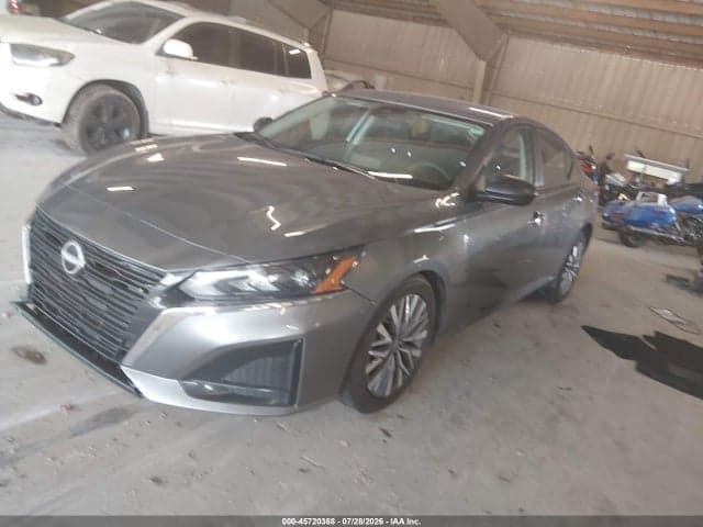 2025 NISSAN ALTIMA SV FWD 2