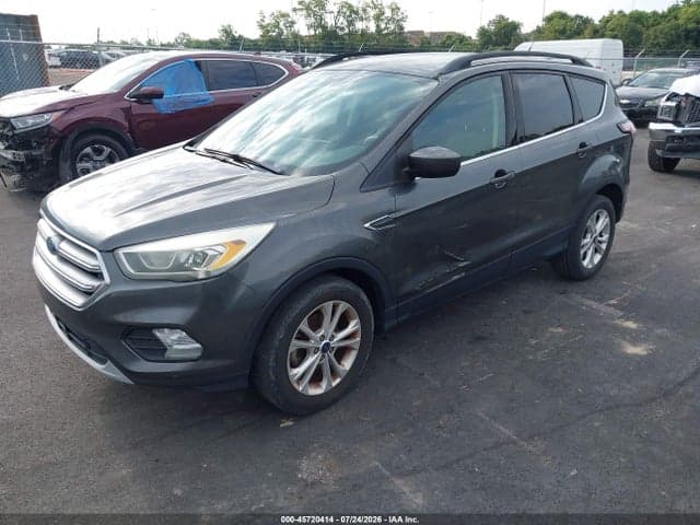 2017 FORD ESCAPE SE 2