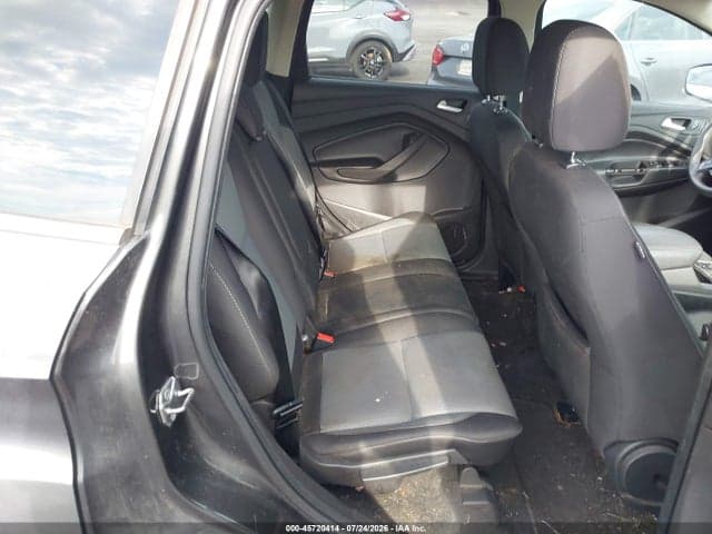 2017 FORD ESCAPE SE 8