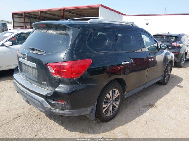 2017 NISSAN PATHFINDER S 4