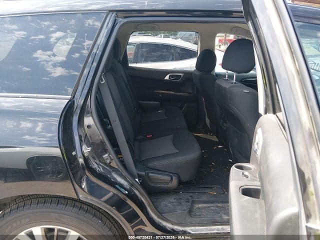 2017 NISSAN PATHFINDER S 8
