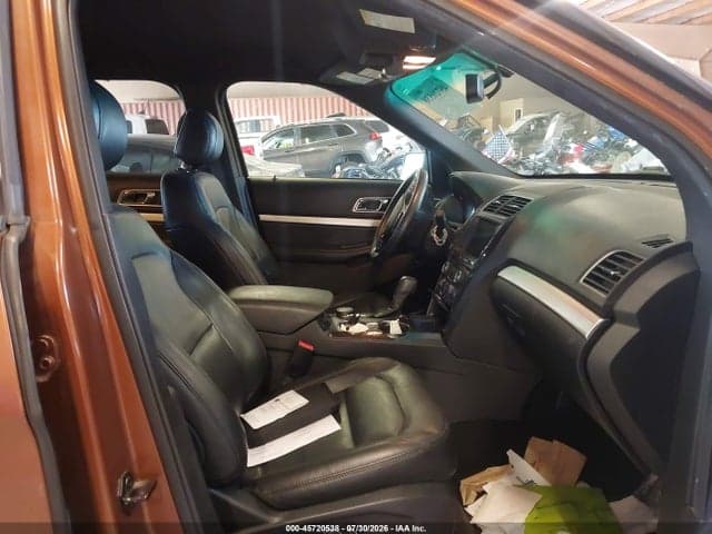 2017 FORD EXPLORER XLT 5