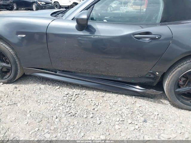 2017 FIAT 124 SPIDER CLASSICA 6