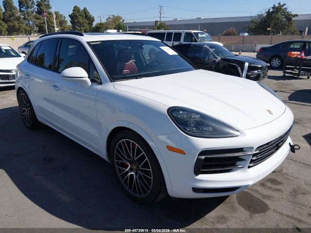 2019 PORSCHE CAYENNE 1