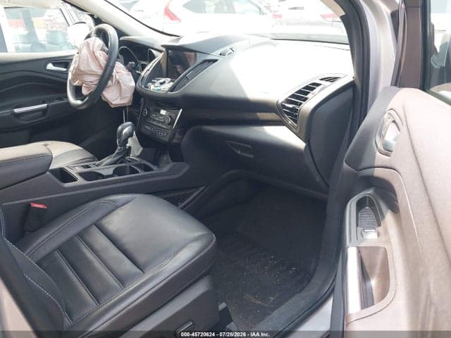 2019 FORD ESCAPE TITANIUM 5